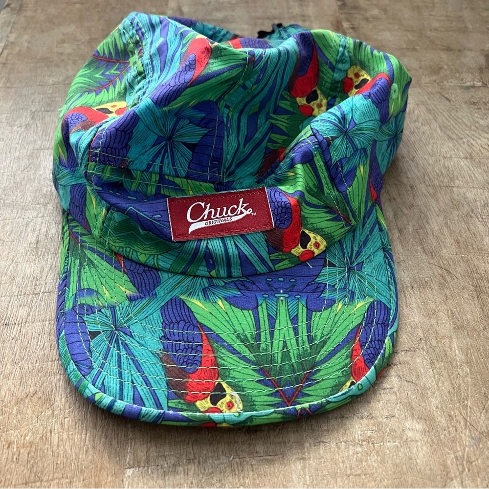 Chuck Originals Colorful Parrot Print Cap